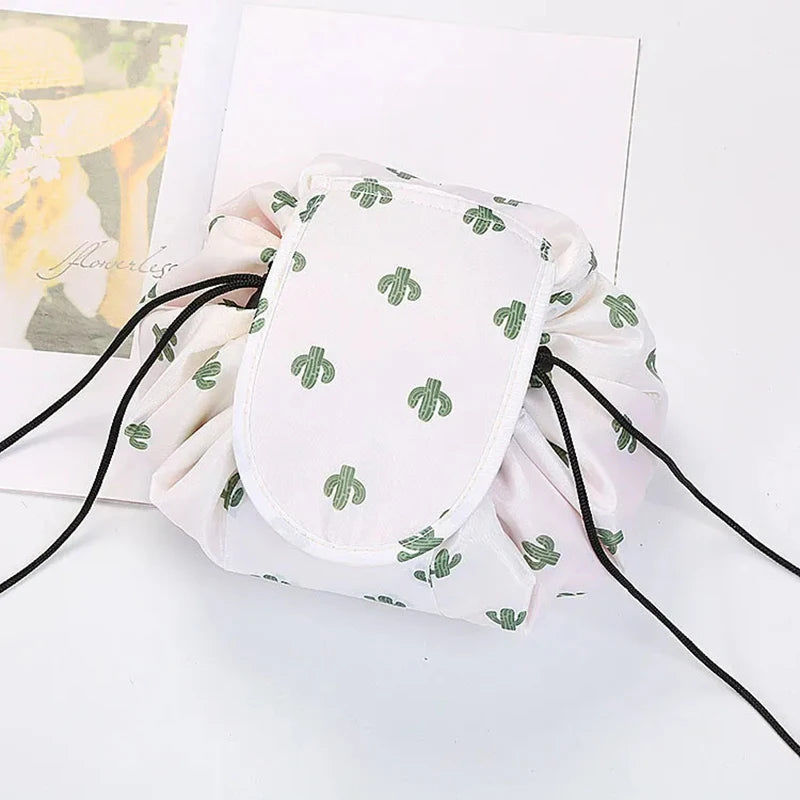 GlamPouch Keep Your Makeup Organized & Within Reach