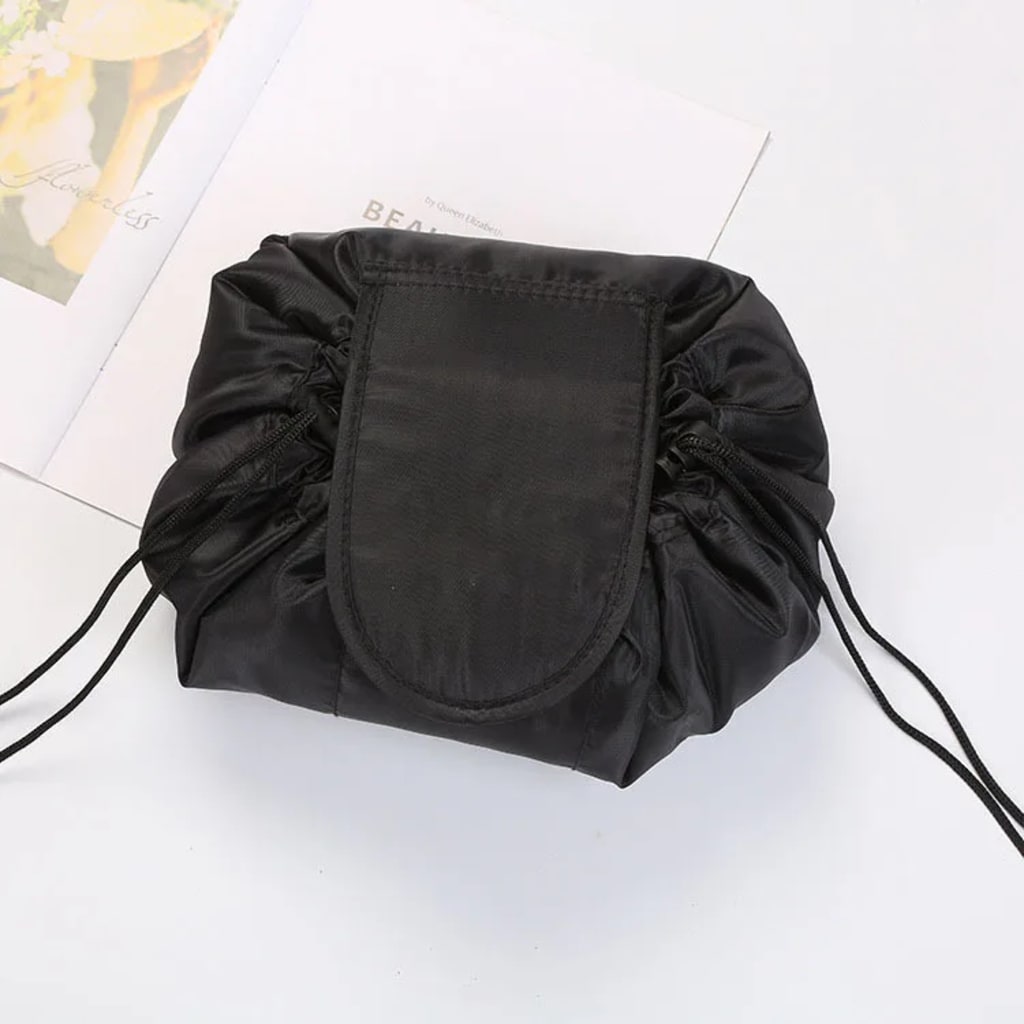 GlamPouch Keep Your Makeup Organized & Within Reach